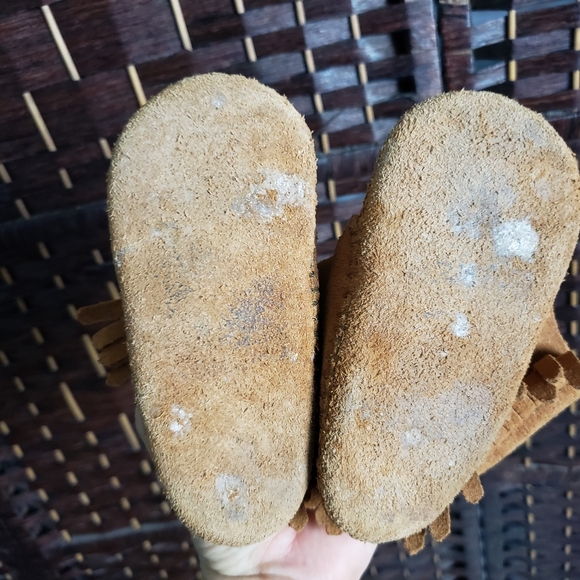 Minnie Tonka Moccasins - Picture 9 of 9